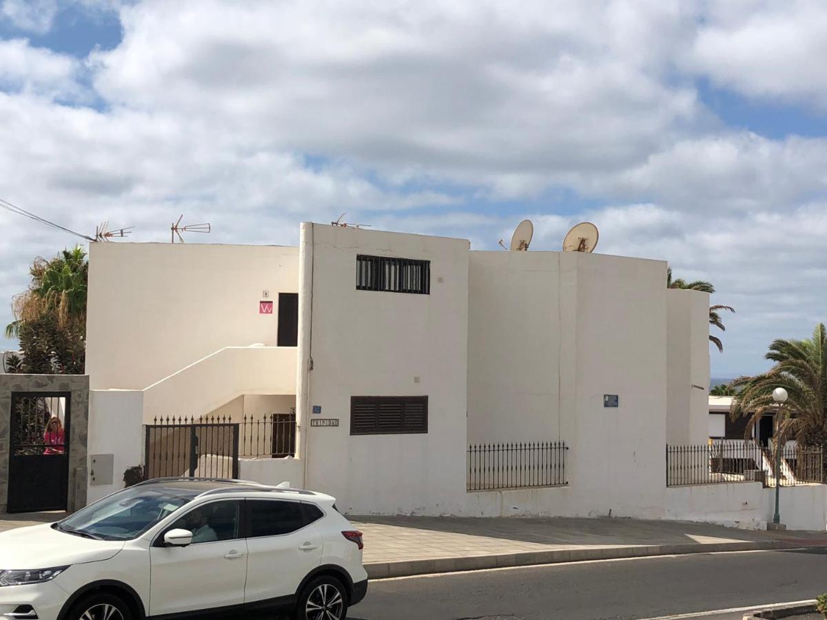 Vivienda Vacacional Timanfaya Puerto del Carmen  Buitenkant foto